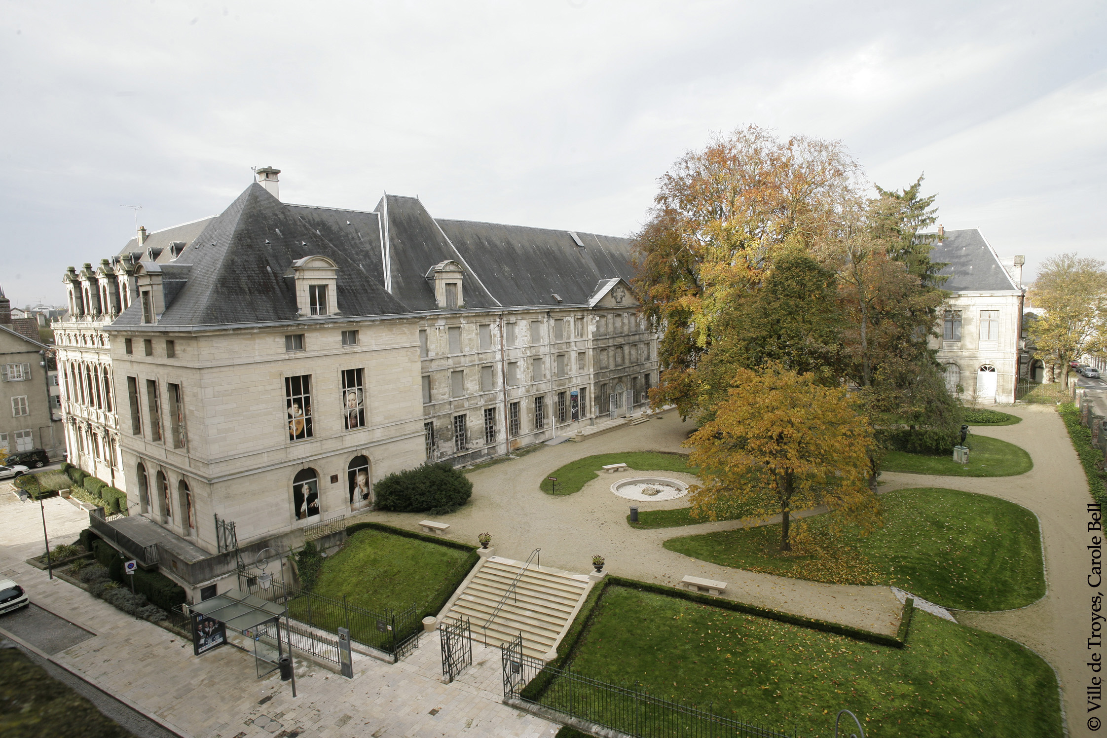 Musée des Beaux-Arts et d'Archéologie