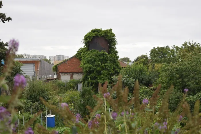 Habiter/réhabiter les terres de la Plaine de France 2 Rue de la Liberté