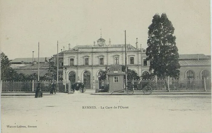 Écrire l'histoire totale d'une gare : l'exemple de Rennes Archives de Rennes Rennes