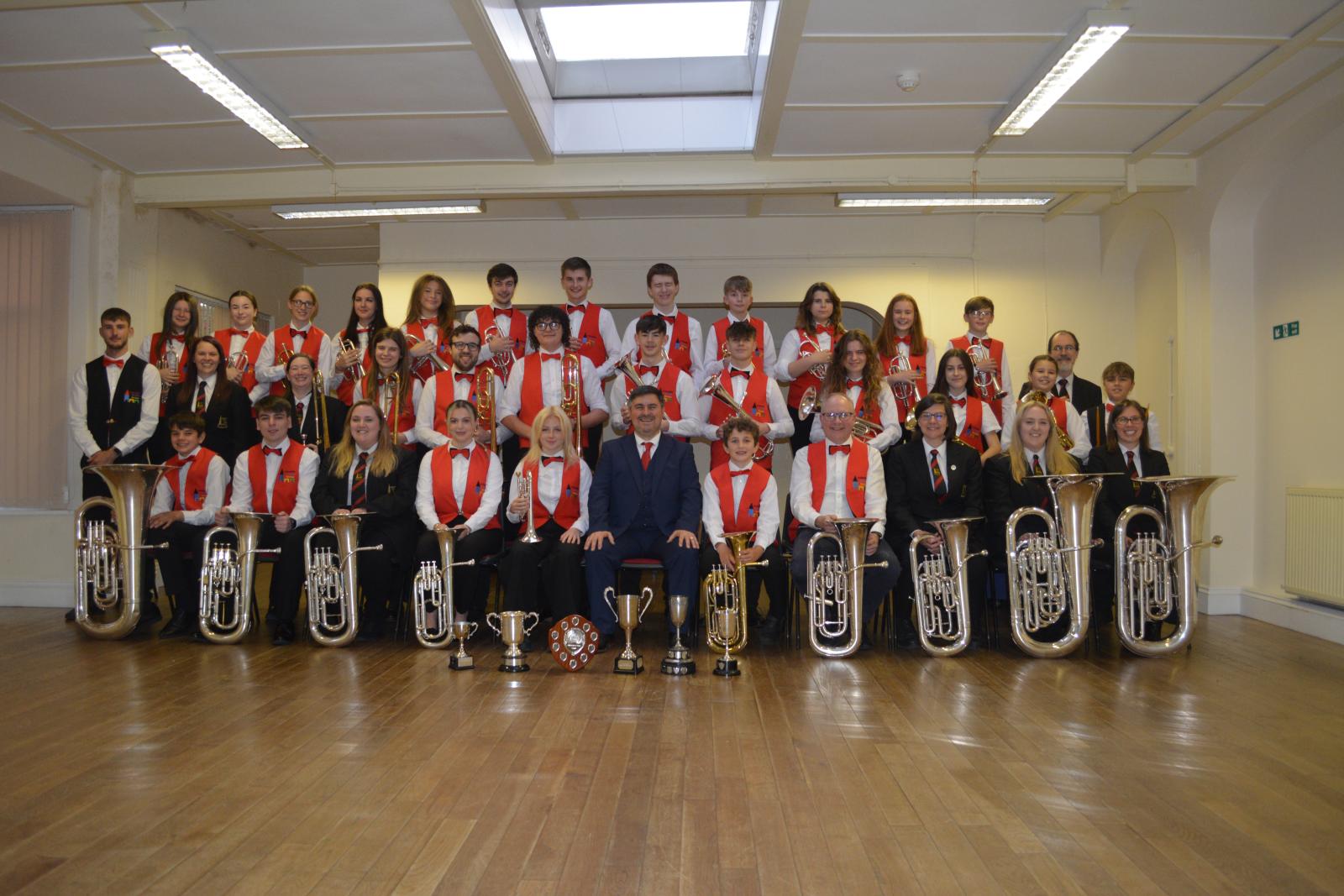 Coleshill Youth Brass Band en concert à Arromanches