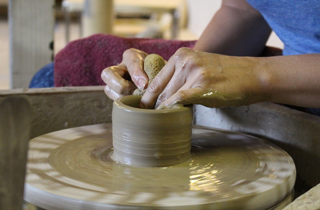 Atelier pour artiste en herbe potière