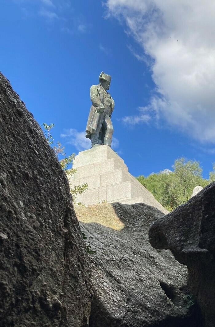 Monument à la gloire de Napoléon Ier Place d'Austerlitz Ajaccio