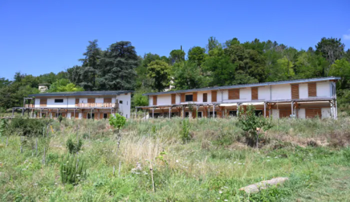 Visite d'un habitat participatif et bioclimatique Jardins Montmartel Saillans Saillans