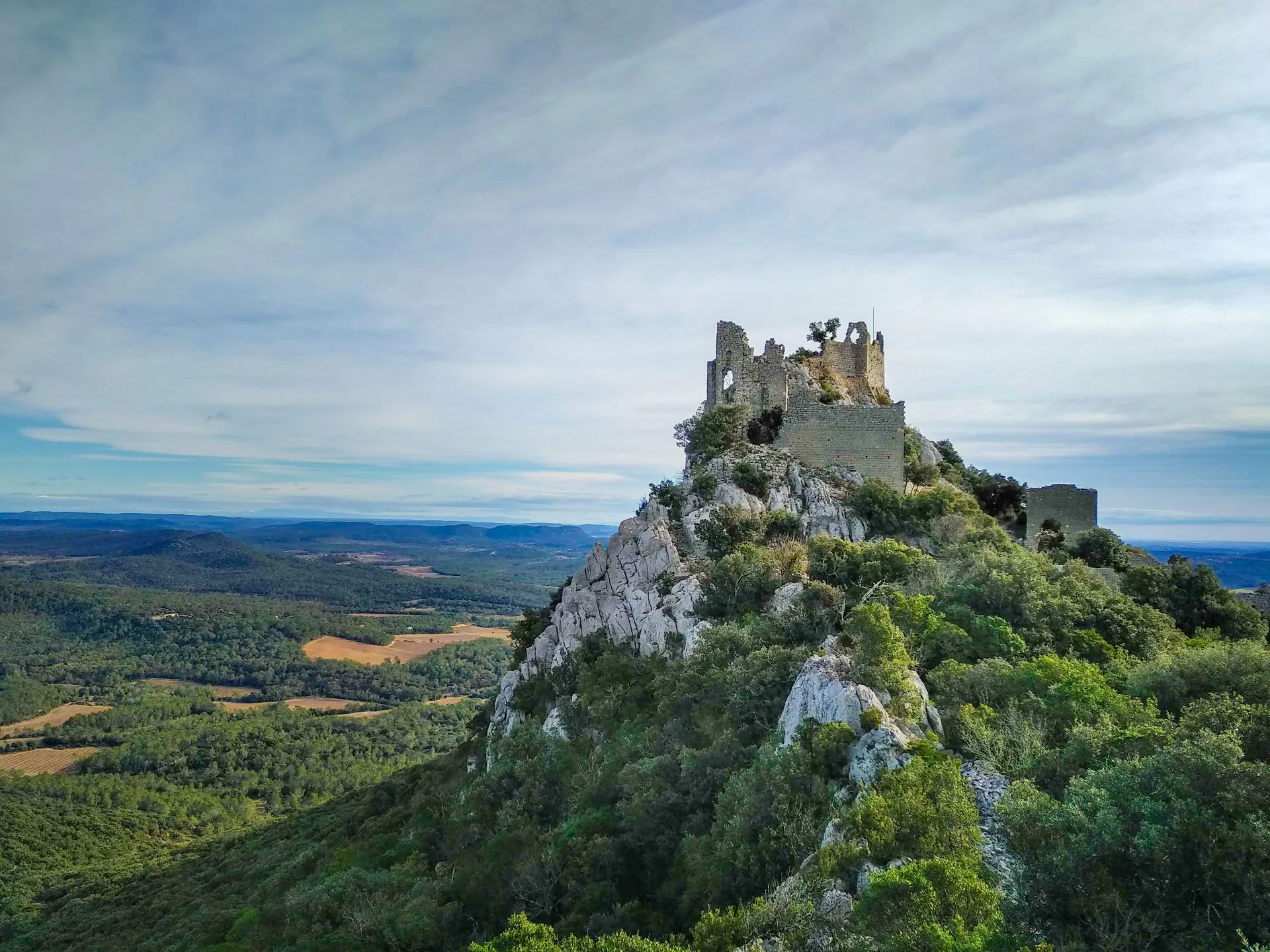 A L'OMBRE DU CHATEAU DE MONTFERRAND Les Matelles Occitanie