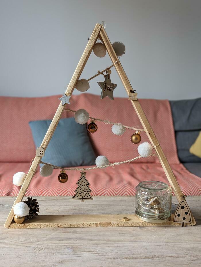 Atelier: sapin de Noël en bois fronton Ciboure