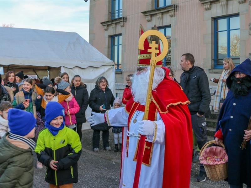 MARCHÉ DE SAINT NICOLAS