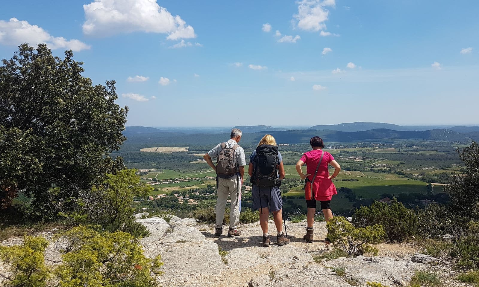 RANDONNÉE DE LA CRETE DE LA TAILLADE ET DU ROCHER DU CAUSSE Claret Occitanie
