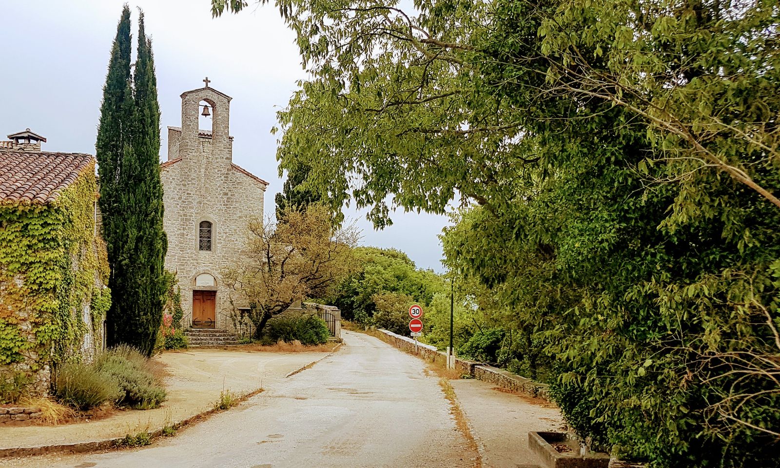 BOUCLE CYCLO N°21 SUR LES TRACES DES VERRIERS Saint-Martin-de-Londres Occitanie