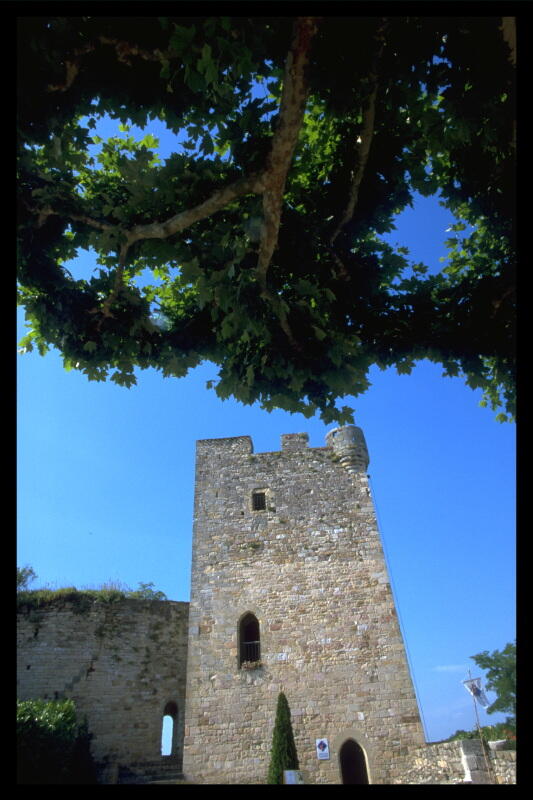 La boutique éphémère de la Tour à Capdenac-Le-Haut