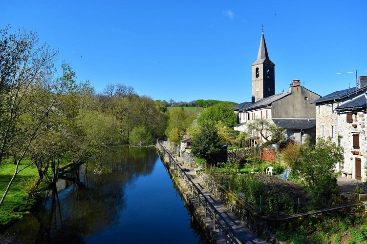 CIRCUIT TOURISTIQUE EN VOITURE SOMAIL-ESPINOUSE La Salvetat-sur-Agout Occitanie CIRCUIT TOURISTIQUE EN VOITURE SOMAIL-ESPINOUSE La Salvetat-sur-Agout Occitanie