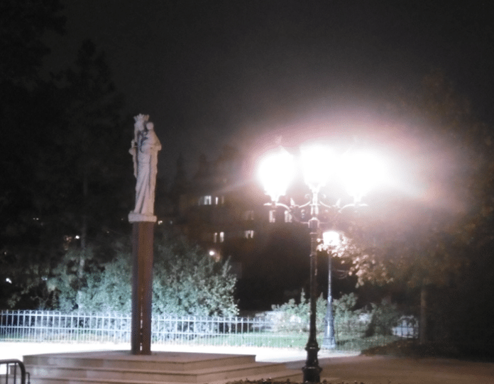 La Vierge à l'enfant (8) La Vierge à l'enfant