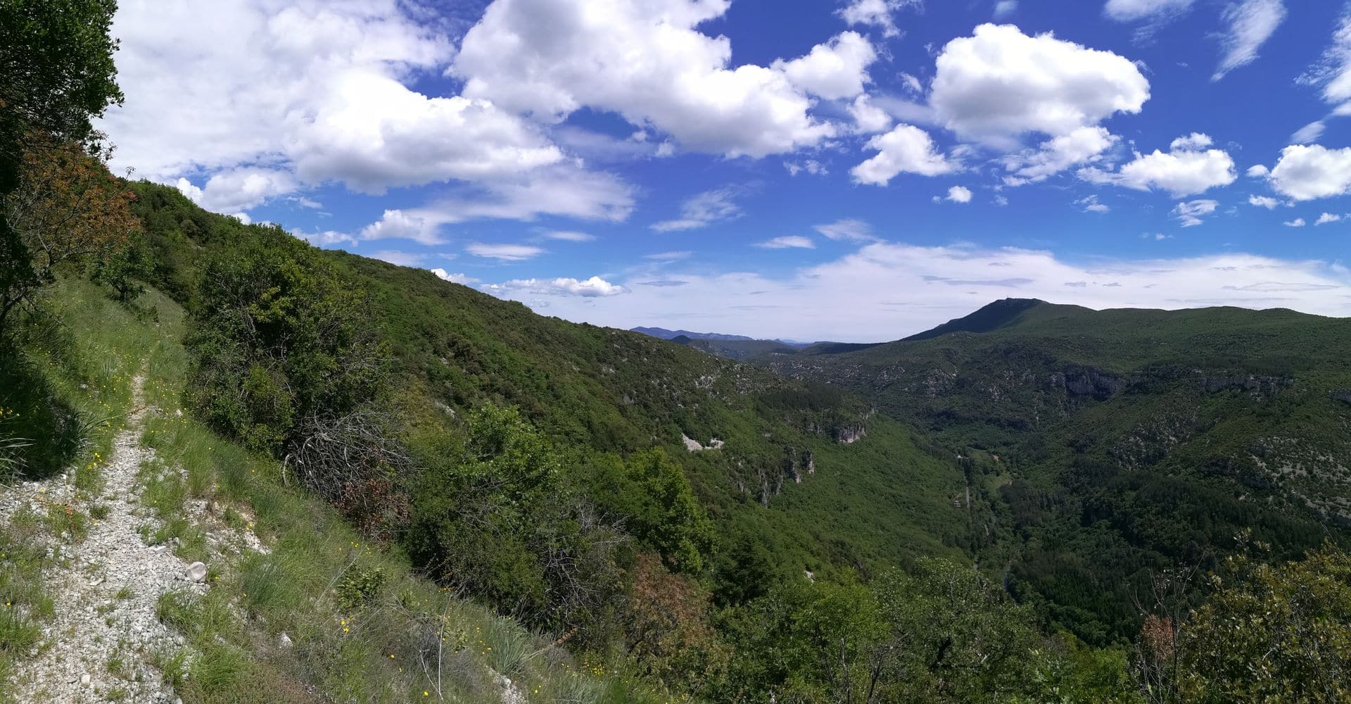 RANDONNEE DE LA SERRE DE GRENOUILLET Gorniès Occitanie