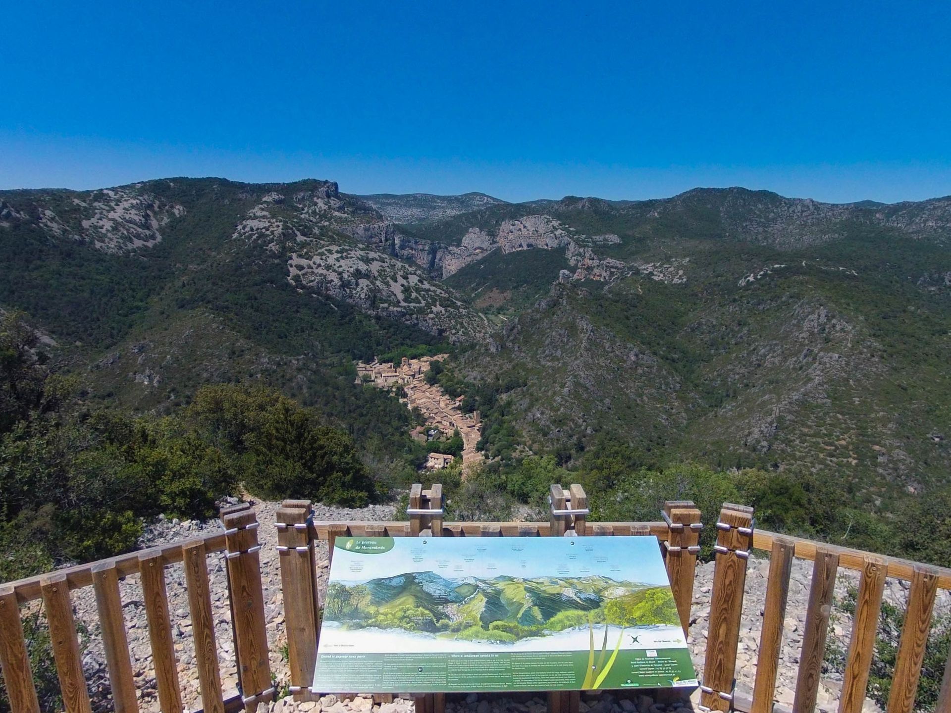 RANDONNEE DES BALCONS DE L HERAULT Puéchabon Occitanie