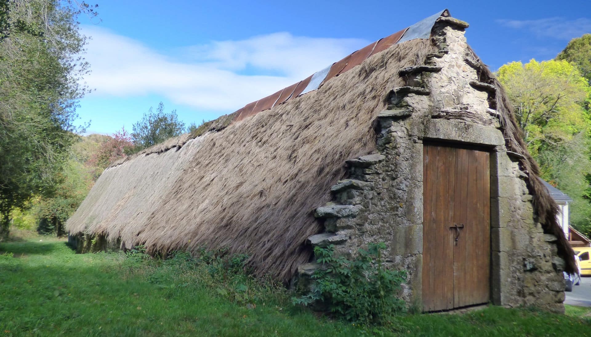 RANDONNEE DU SENTIER PREVERT La Salvetat-sur-Agout Occitanie RANDONNEE DU SENTIER PREVERT La Salvetat-sur-Agout Occitanie