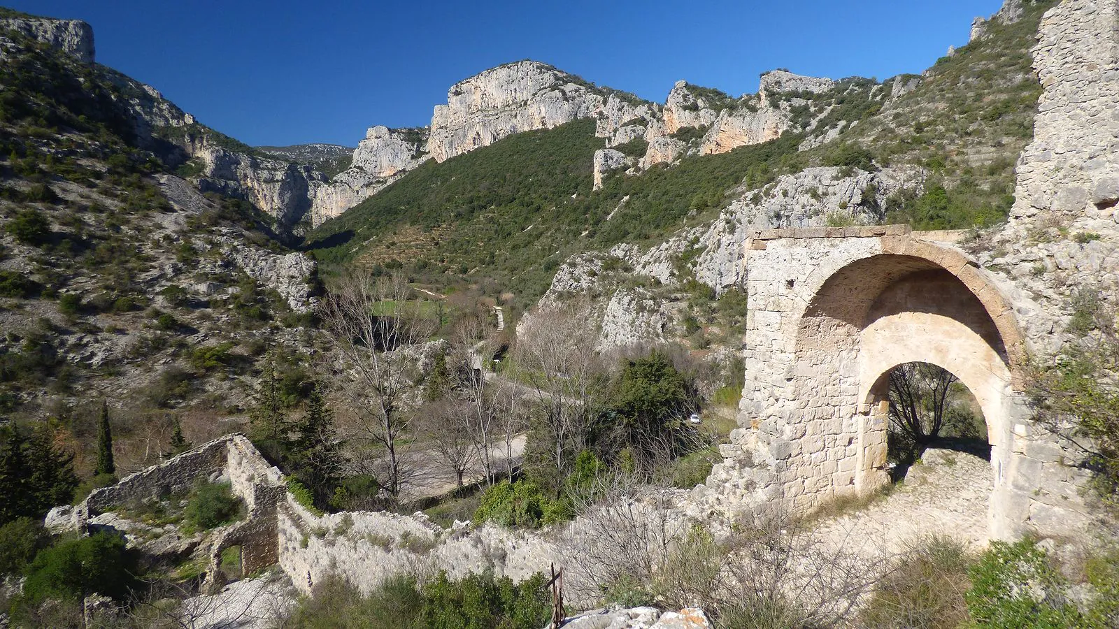 RANDONNEE DE NOTRE-DAME-DU-LIEU-PLAISANT Saint-Guilhem-le-Désert Occitanie