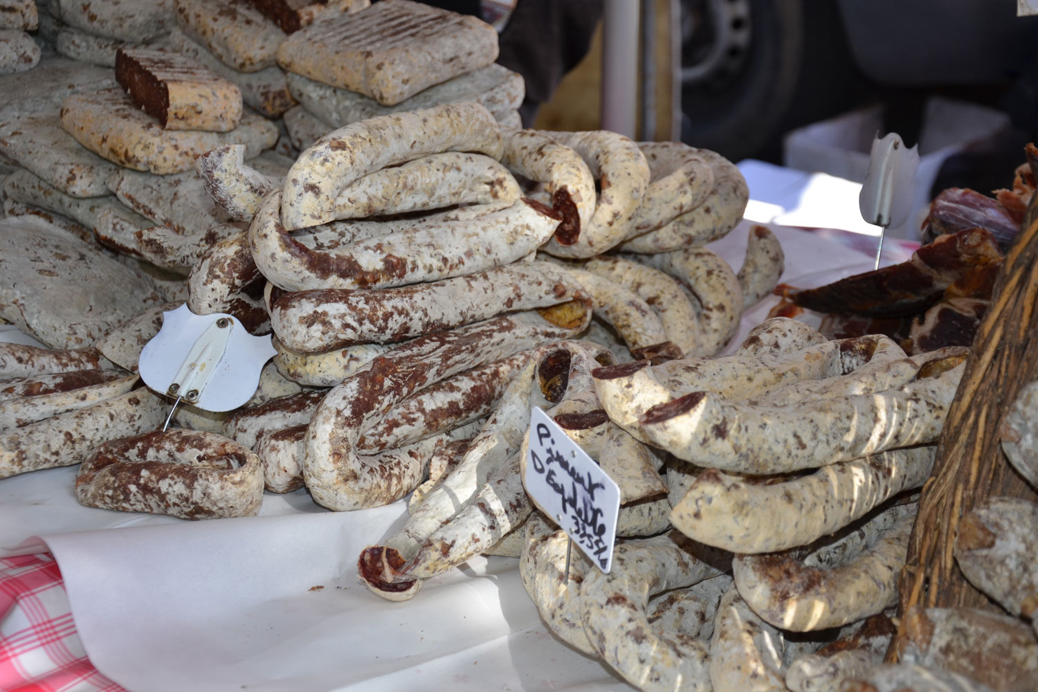 Marché de Quintaou