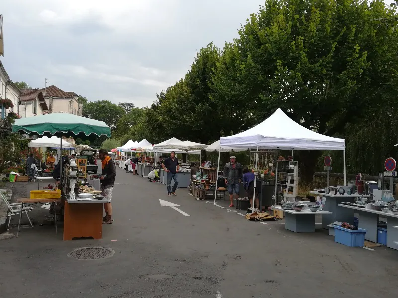 Marché de potiers Au fil de l'eau