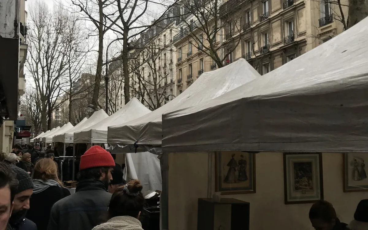 Brocante professionnelle - Boulevard Arago - (13e) Boulevard Arago Paris