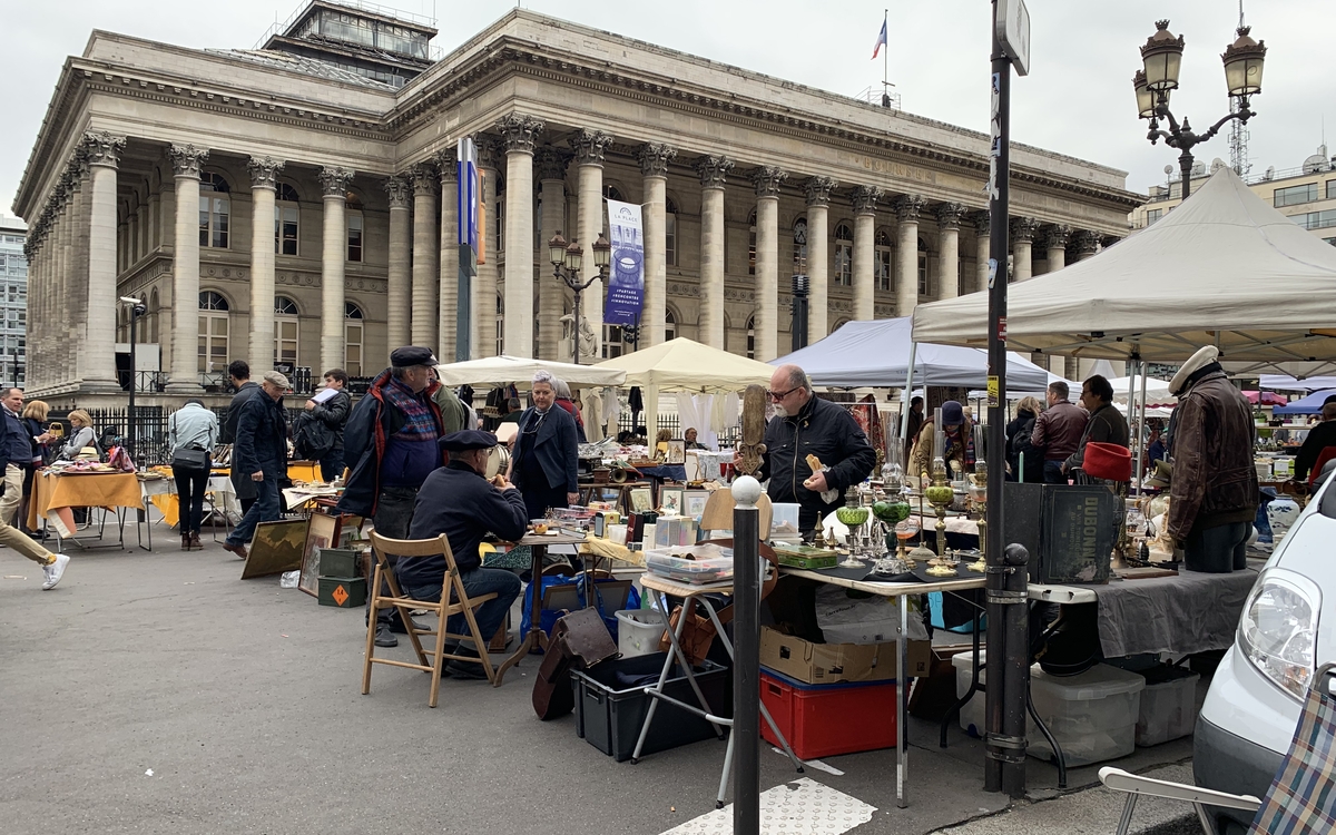 Brocante Professionnelle - Place de la Bourse (2e) Marché Bourse Paris