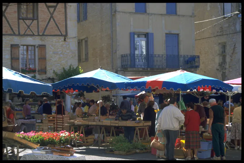 Marché à Catus