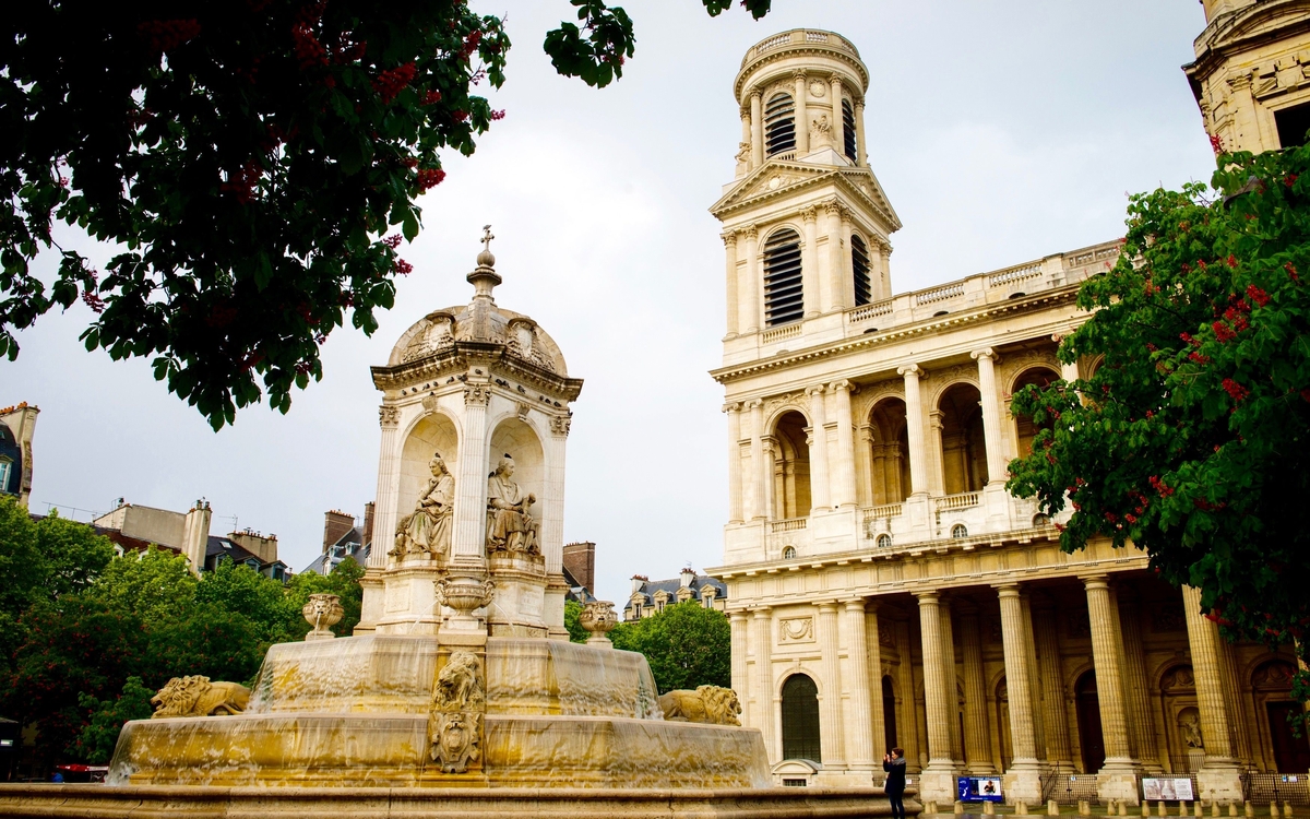 Jeu de piste à Paris : Enquête à Saint-Germain départ : square Laurent Prache Paris