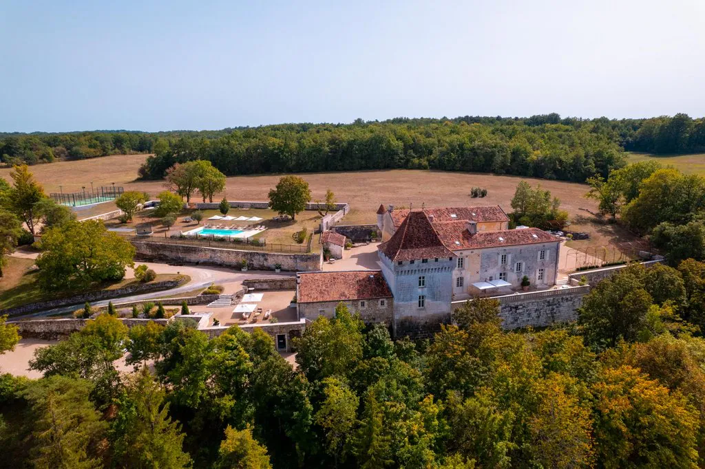 Journée Pique nique et conférence sur le petit patrimoine Mareuil en Périgord