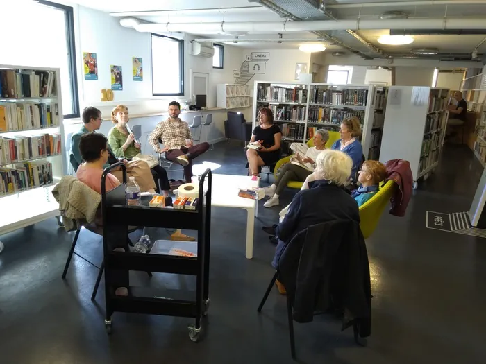 Café lecture médiathèque de Saint-Maurice Pellevoisin Lille