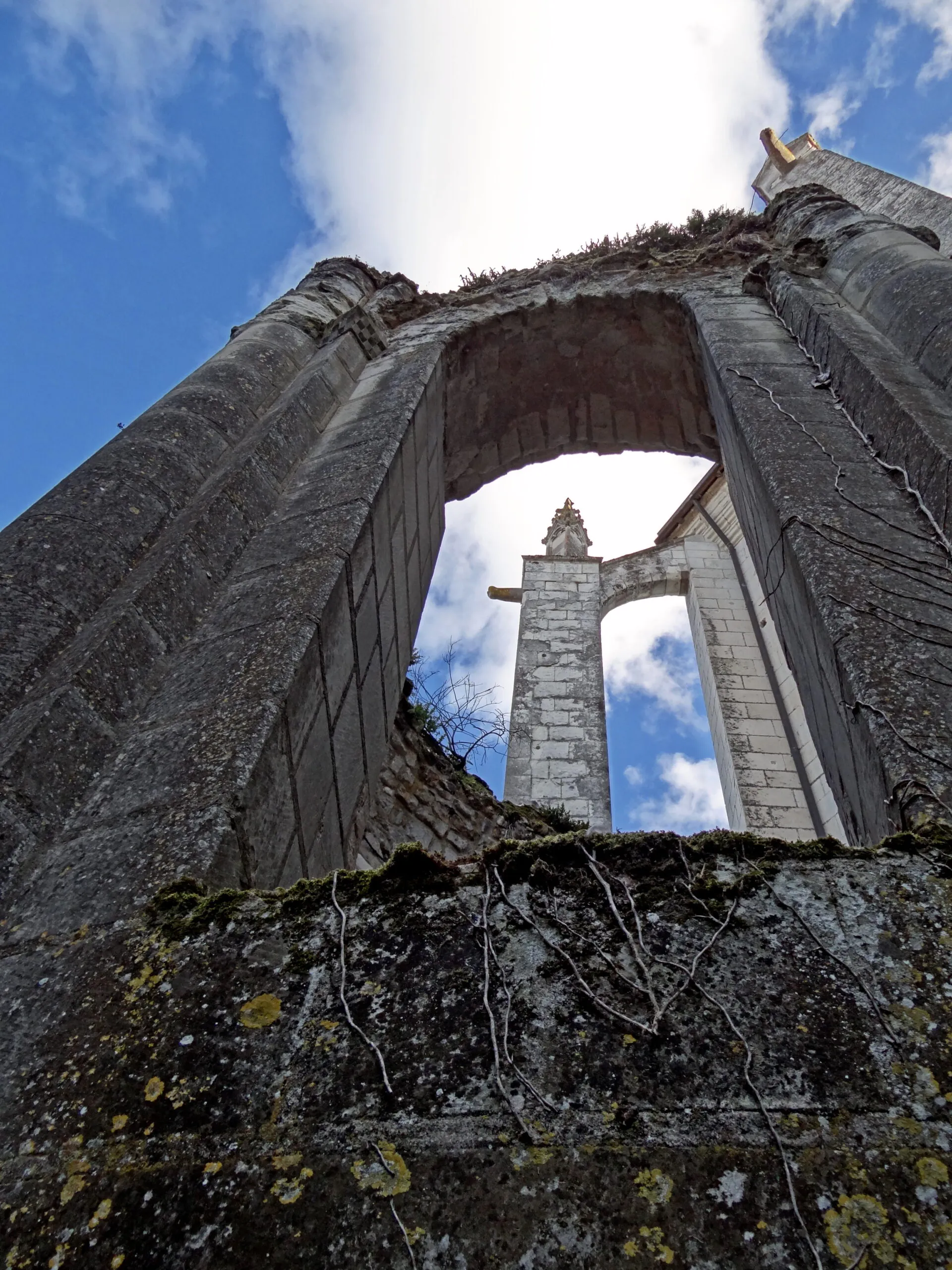 Curieuses Visites Secret d'église