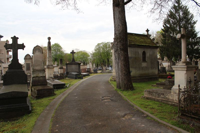 Visite guidée "De la nécropole antique du Fin-Renard au cimetière des Capucins"