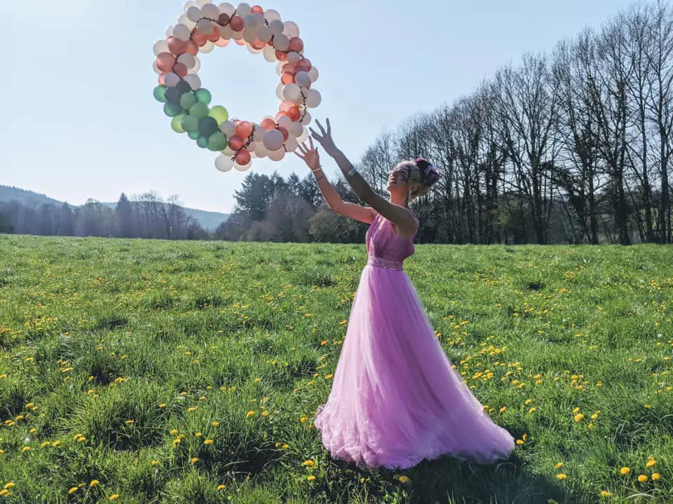 L'été en famille avec Ouest Limousin Tourisme Atelier maquillage et sculpture de ballon