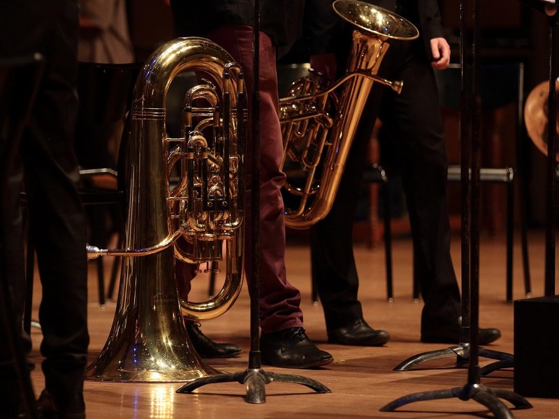 L'orchestre d'harmonie se prend une musette