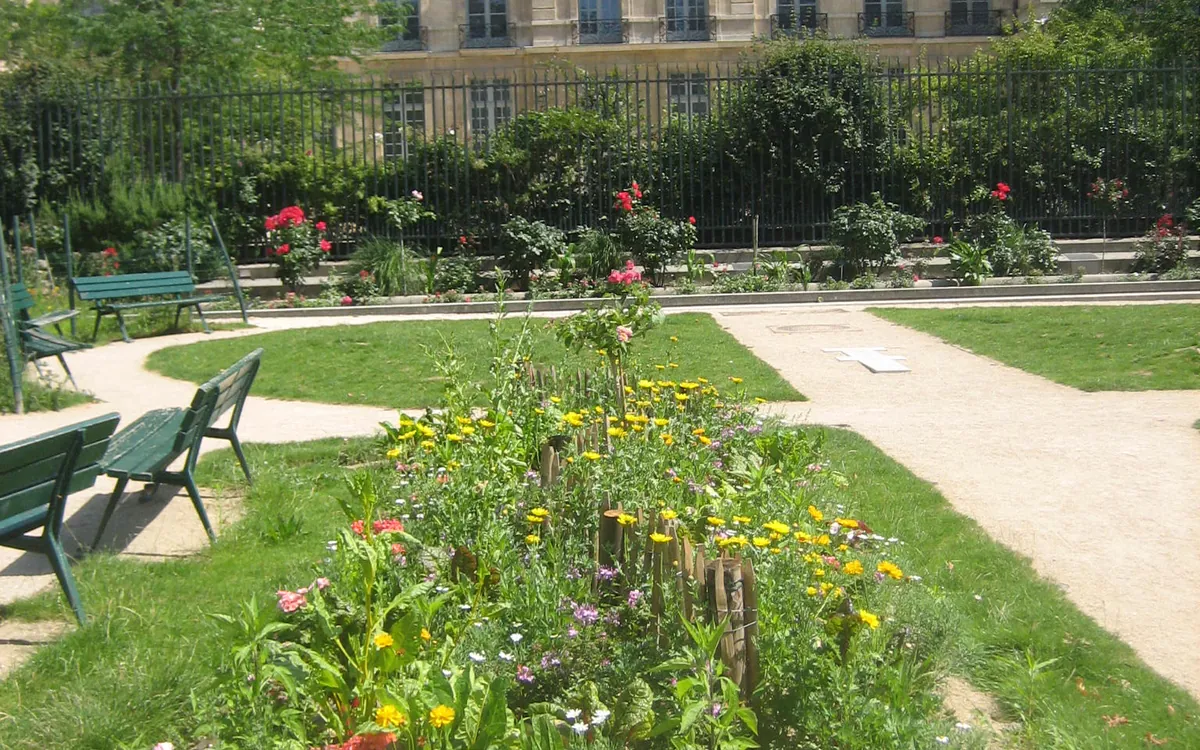 Les jardins du Marais place du marché sainte Catherine Paris