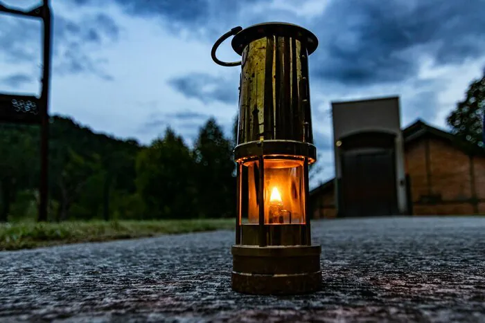 Atelier enfants “Fabrication d’une lampe de mineur” Maison du Mineur La Grand-Combe