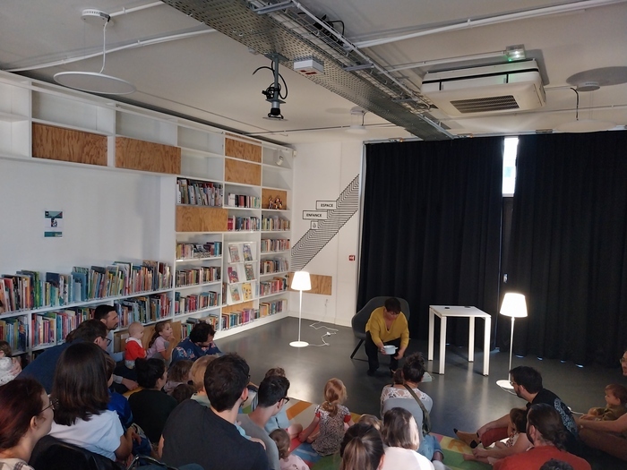 La boutique des contes ! médiathèque de Saint-Maurice Pellevoisin Lille