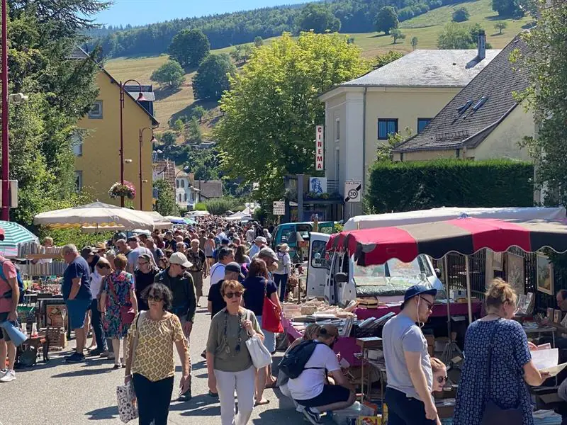 Authentique marché aux puces