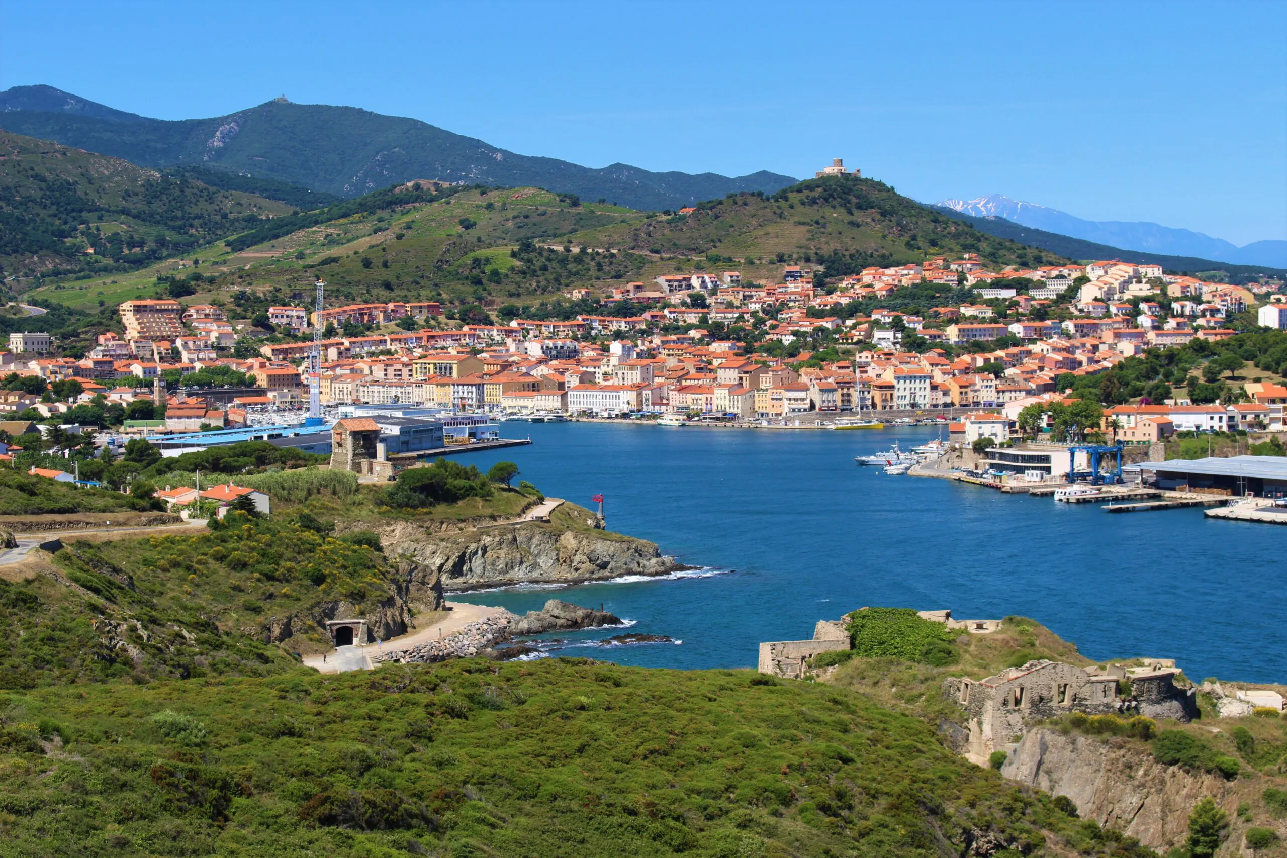 VISITE GUIDEE PORT-VENDRES AU FIL DE L'EAU- EN JOURNÉE