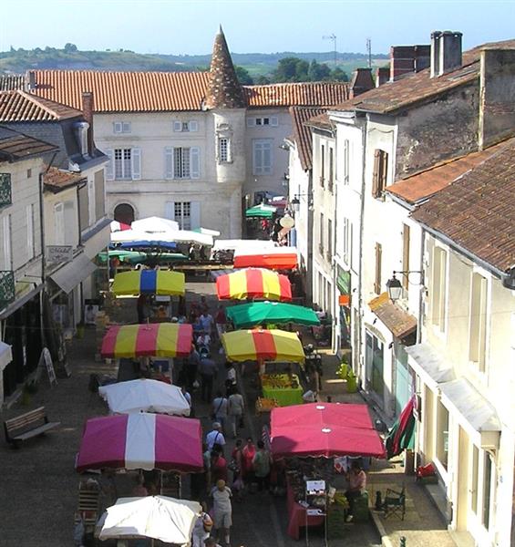 Marché de Saint-Astier