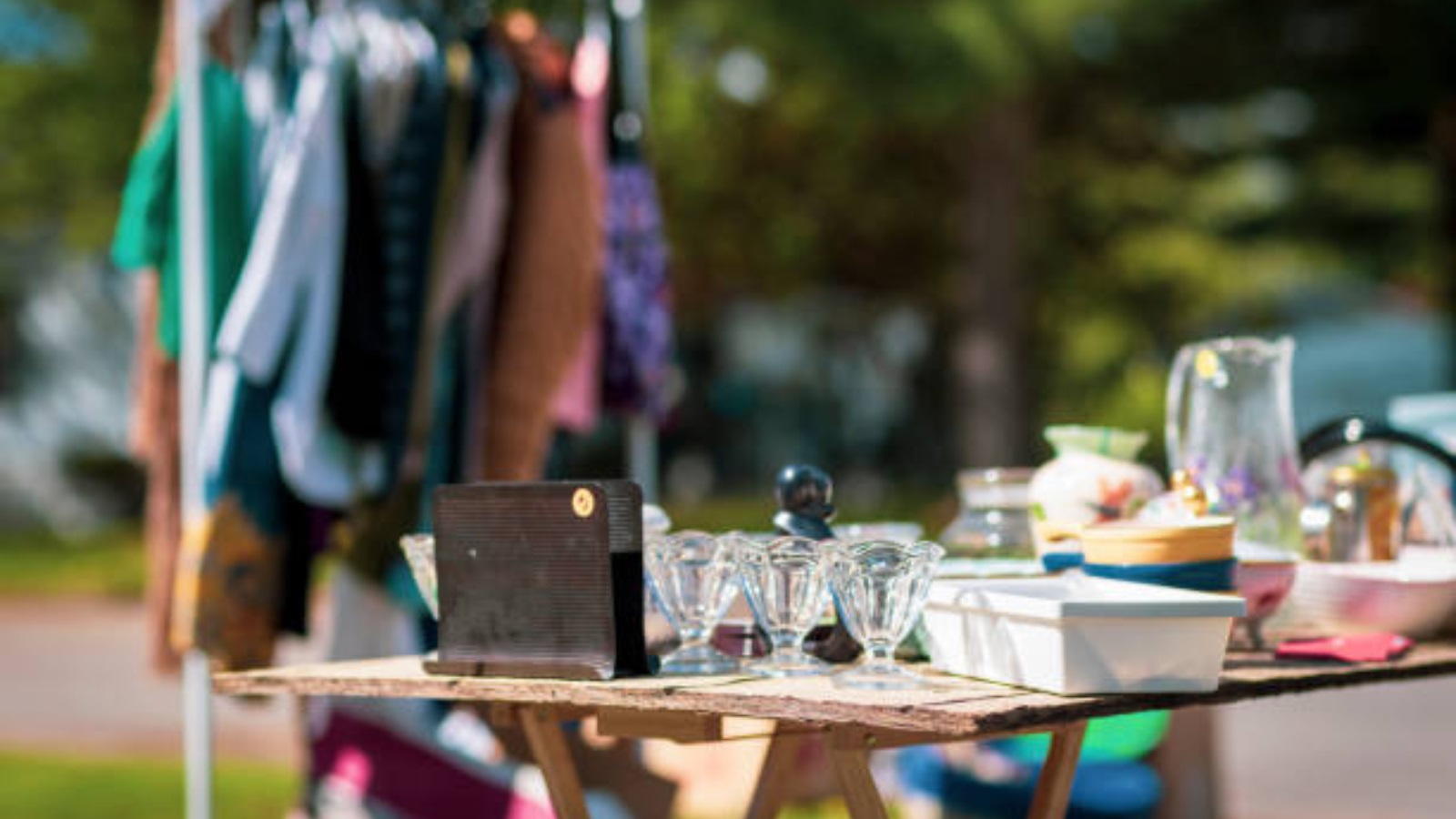 Vide grenier de Saint Médard d'Eyrans