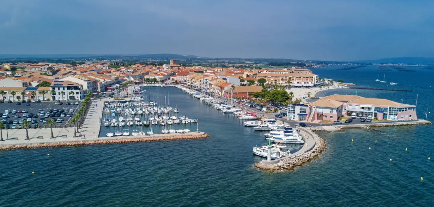 SORTIE BATEAU AVEC CAP CARAÏBES BALADE ET DEGUSTATION D'HUITRES SUR LA LAGUNE DE THAU