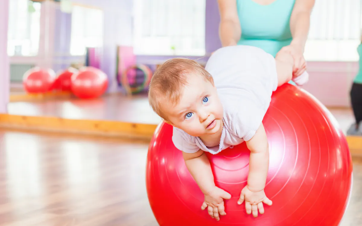 Stage vacances de février - Baby gym au centre Paris Anim' Wangari Centre Paris Anim' Wangari Maathai Paris