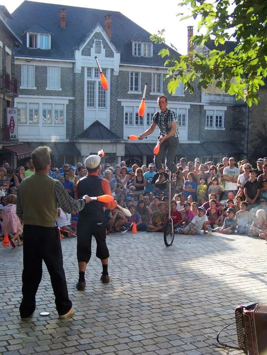 Festival des arts de rue d'Uzerche