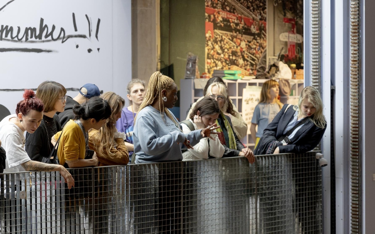 Visite astrale de l'exposition de Martine Syms Lafayette Anticipations Paris