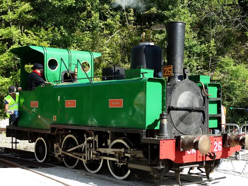 TRAIN TOURISTIQUE LA SUZANNE