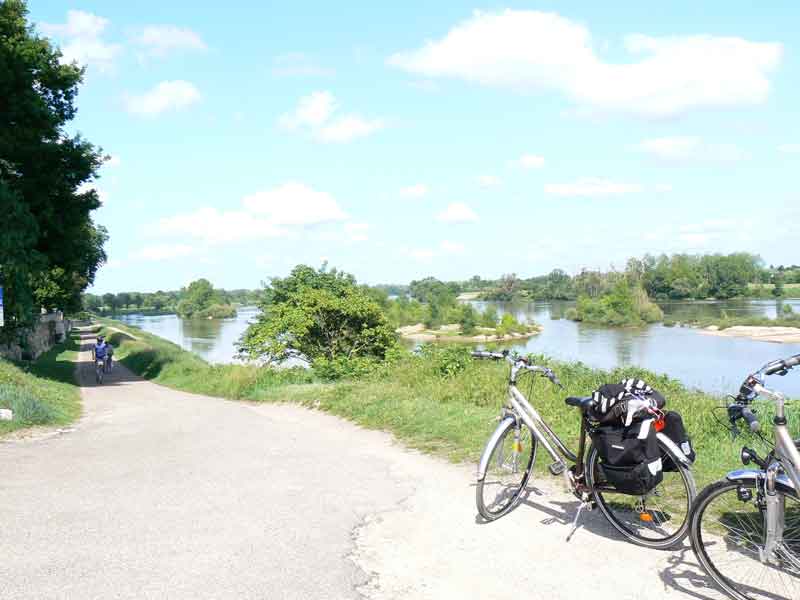 Rendez-vous avec l'Observatoire Loire Balade à vélo au fil de la levée