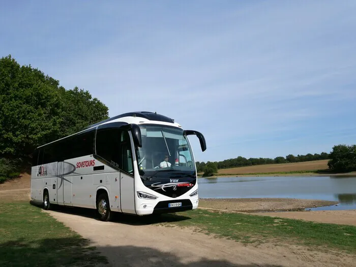 Découverte des métiers du transport touristique à SOVETOURS Centre d'Exploitation SOVETOURS - La Roche sur Yon La Roche-sur-Yon