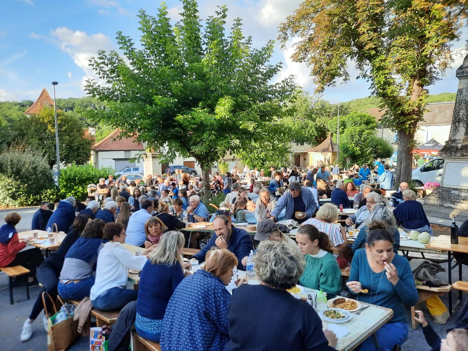 Marché gourmand des "Producteurs de Pays" à Dégagnac