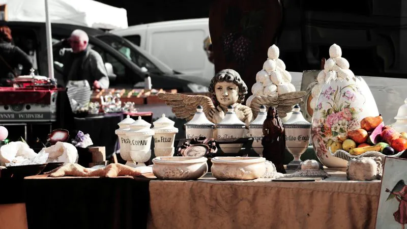 Vide grenier à Montignac-Lascaux