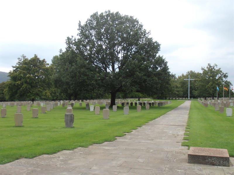 Visite guidée du cimetière militaire sur les combats de la libération