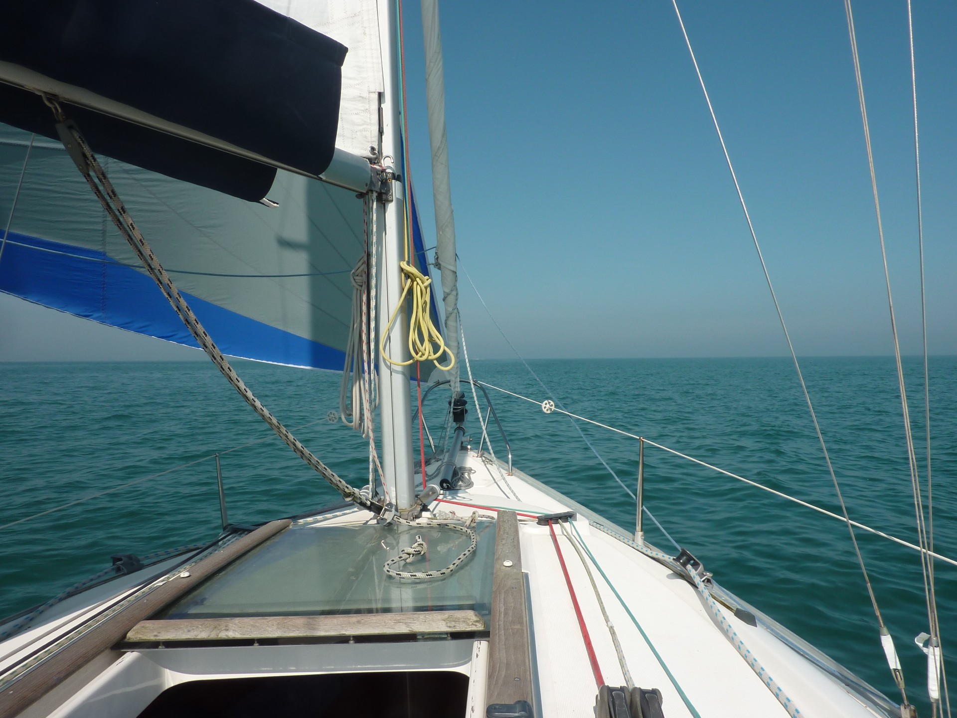 Balade en mer en voilier habitable à Ouistreham