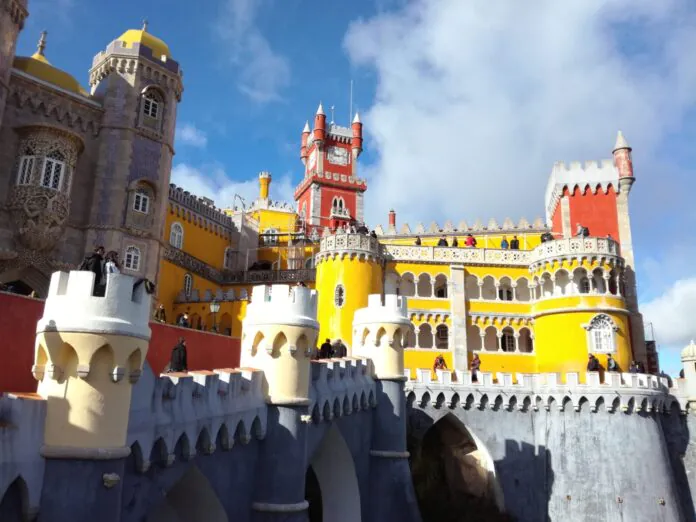 chateau pena portugal